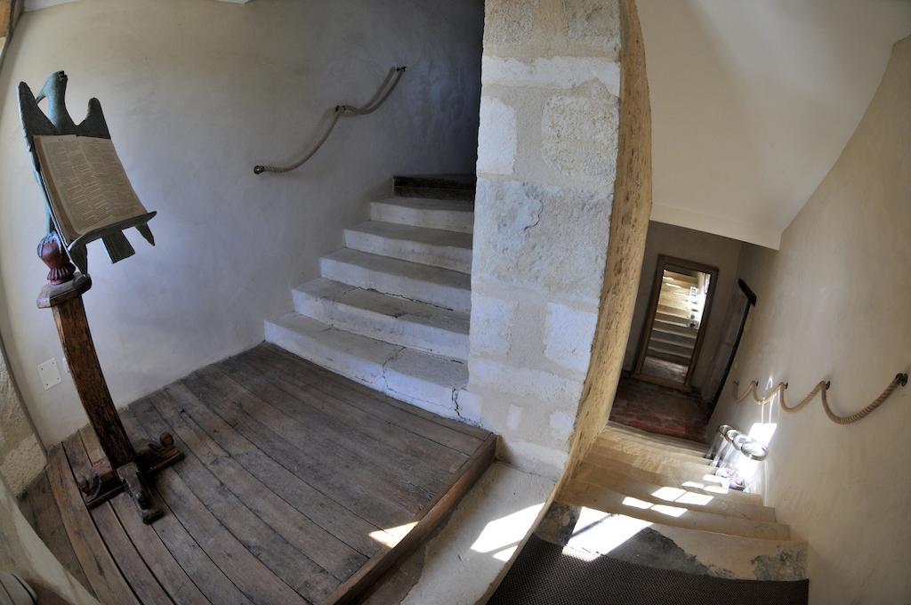 Bed and Breakfast Chateau De Lerse Perignac  Экстерьер фото